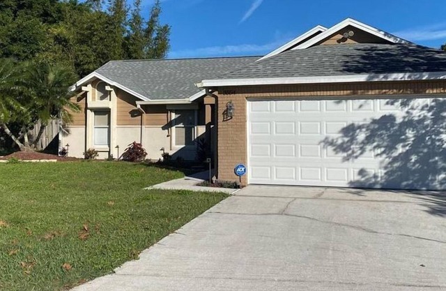3 Bedroom Single family 94791 by Houzlet