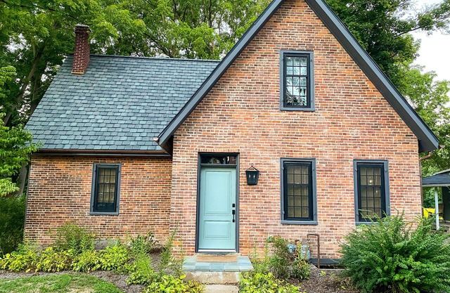 3-Bedroom 🔸 Steps from Bucknell 🔸 Renovated
