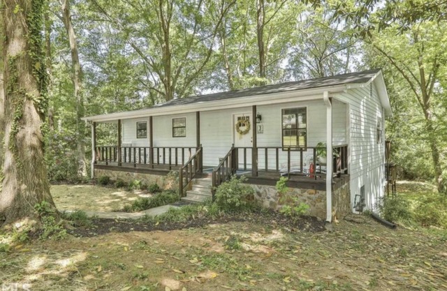 3 Linden Drive