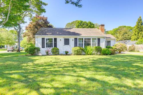3 Mi to Beaches South Yarmouth Gem with Game Room