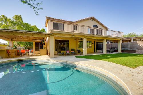 3 Mi to Granite Reef Spacious Retreat with Pool