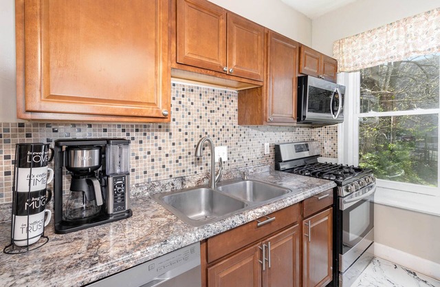 3 or 4 bdrm Restored Home near Univ. of Cincinnati