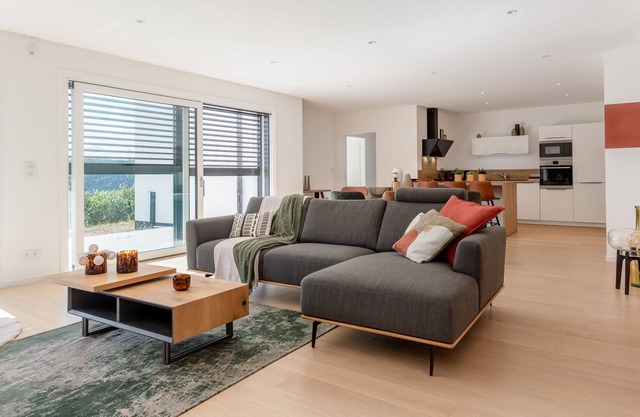 3 room apartment, stylish, fully furnished and equipped (Grand Rocher)