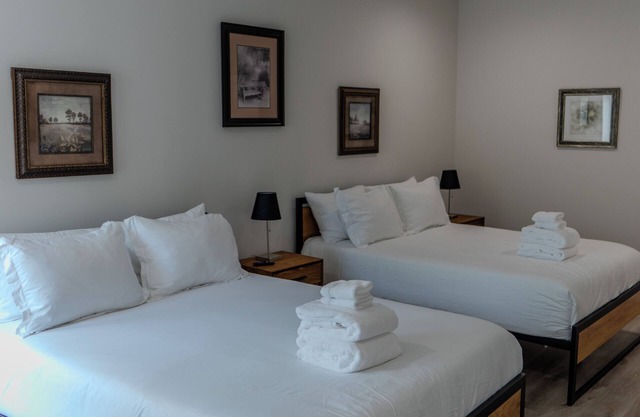 3-Story Tumlin home near GA Tech