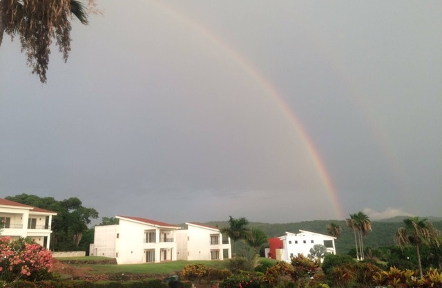 #3 Villa Shared Pool & Spa, 3 Bedrooms/2 Bath, Private Beach Ramada