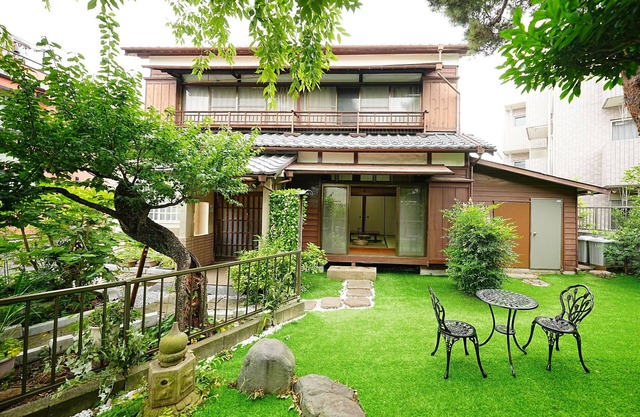 301 ㎡ villa｜Shinjuku 20min｜3 parking spots｜garden