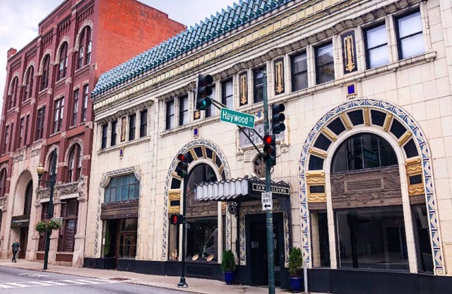 306swcondo-asheville - Historic Art Deco S&W Bldg Center of Downtown AVL