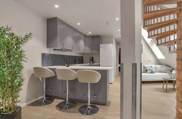 307SB10 - Three Bedroom Stay