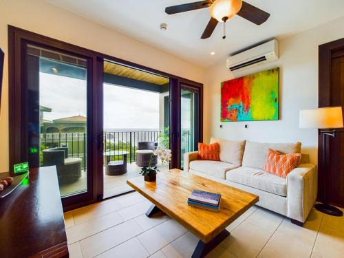 360 Splendor 405-Ocean View Condo-Breakfast Included!