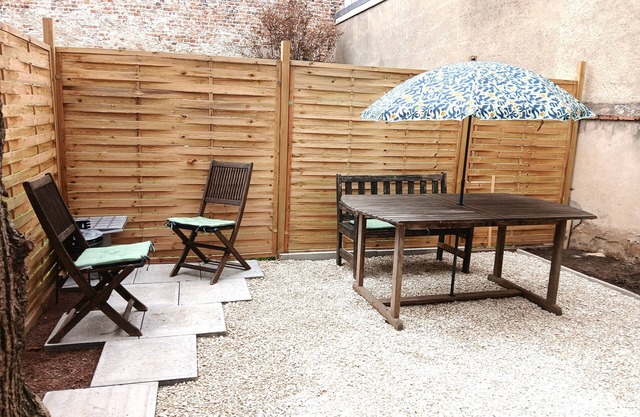 38m² refurbished apartment with private garden