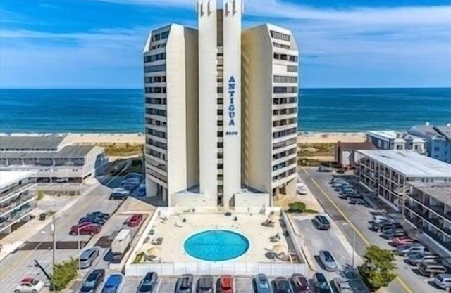 39 feet of OCEANFRONT From your Bedroom & Balcony,2 bedrooms HEATED POOL 10% OFF