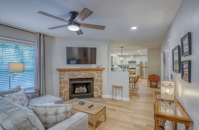 3BR Retreat w. Dock Access, Near Rehoboth Beach and steps to the bay!