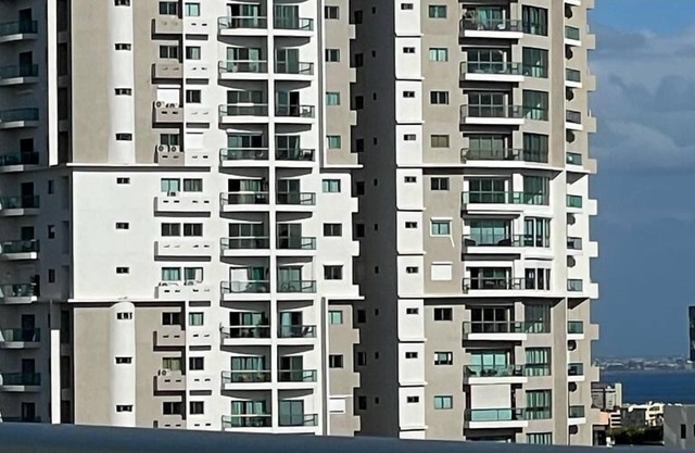 3D View: Ocean & City Views from Each Balcony+Pool