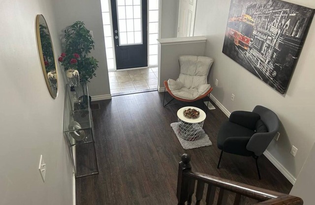 4 bed Townhouse
