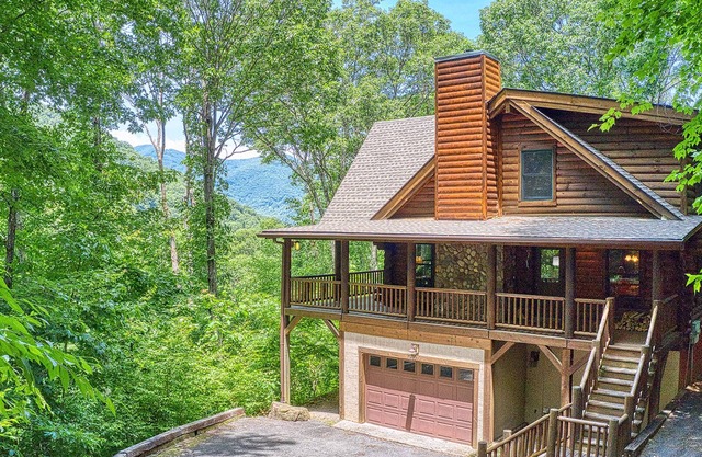 4 Bedroom, 3 Bath in Gated Smoky Mtn. Retreat Community