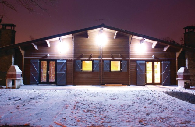 4 bedroom accommodation in Hour-Houyet