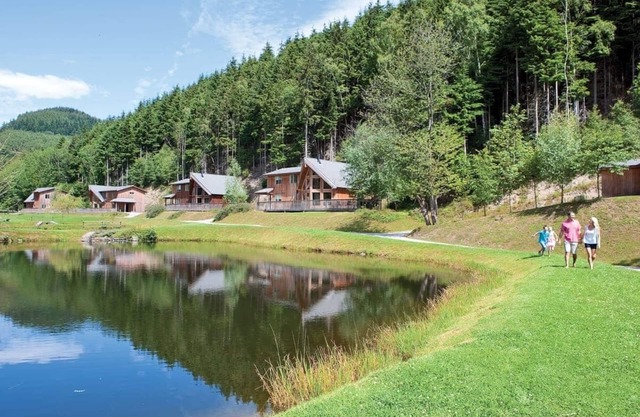 4 bedroom accommodation in Llangollen