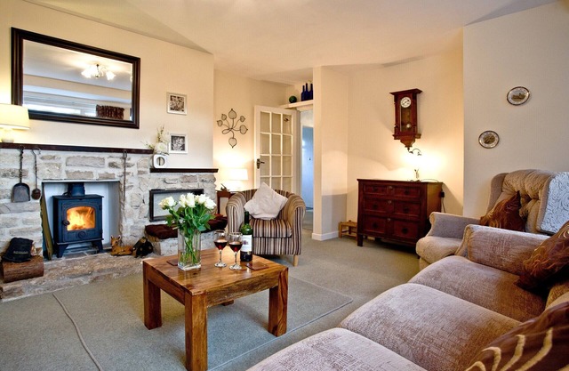 4 bedroom accommodation in Weymouth