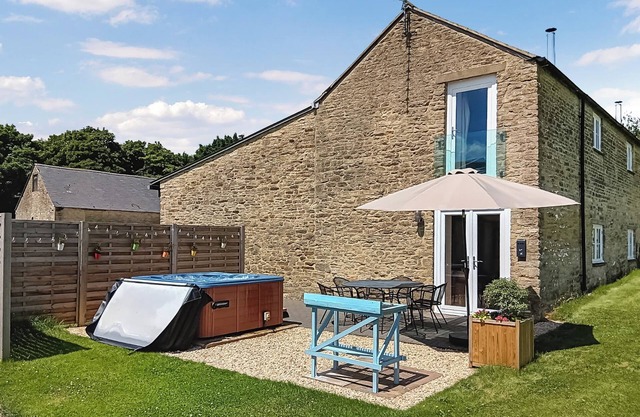 4 bedroom accommodation in Aynho, near Banbury