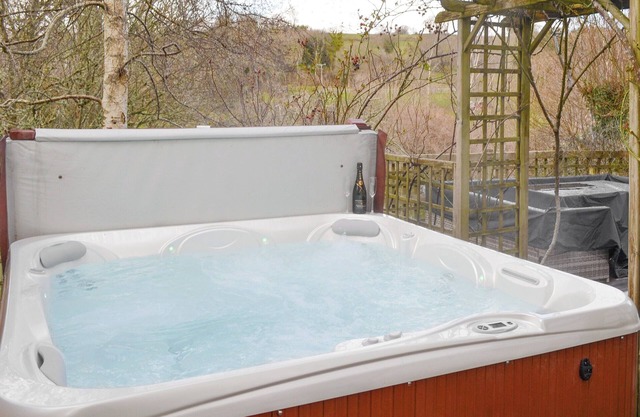 4 bedroom accommodation in Trusham, near Newton Abbot
