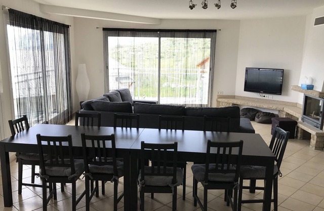 4 Bedroom Apartment in a Quiet Area