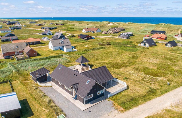 4 bedroom awesome home in Harboøre