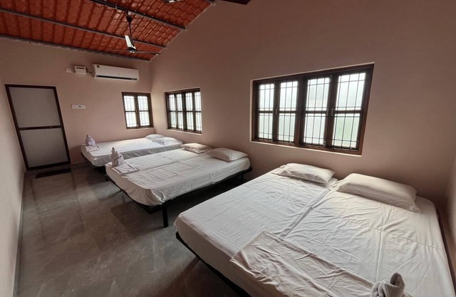 4-bedroom bungalow in awesome Bordi with AC