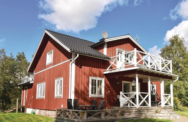 4 Bedroom Nice Home In Årjäng