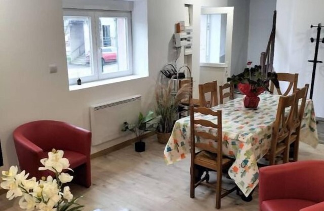 4 Bedroom Private vacation home in Raon-l'Ã‰tape