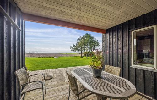 4 Bedroom Stunning Home In Karby
