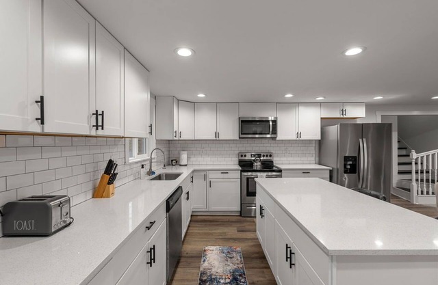 4-BR Cozy Ranch Style Home - 3 min to Gallatin Marina