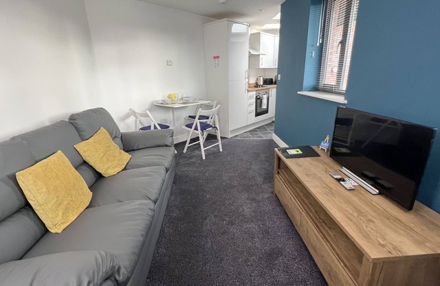 4 Cross Court, Stafford