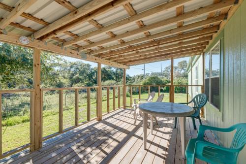 4 Mi to State Park Peaceful Rockport Home with Yard
