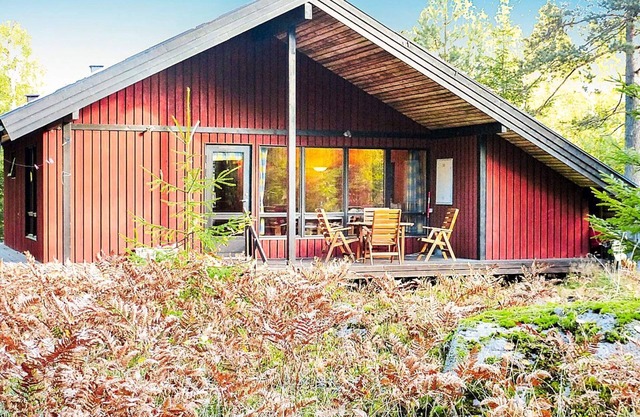 4 person holiday home in HOLMSJÖ