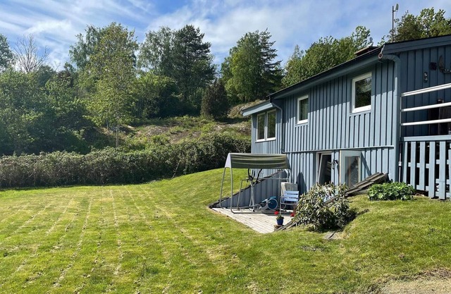 4 person holiday home in KLÖVEDAL