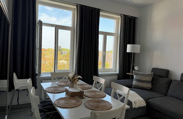 4 room new apartment center contactless
