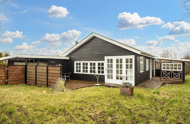 4 star holiday home in Grenaa-By Traum