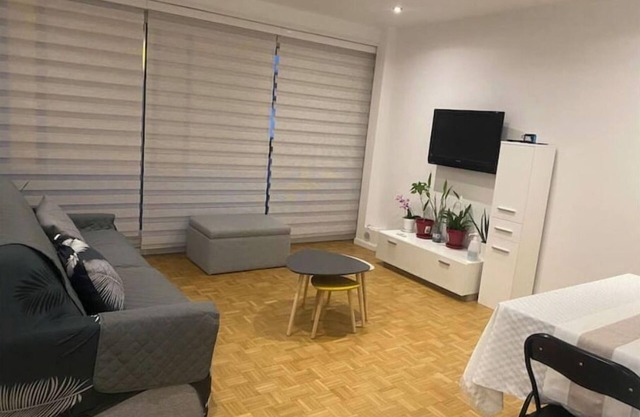 49 m2 apartment with balcony and parking next to the station