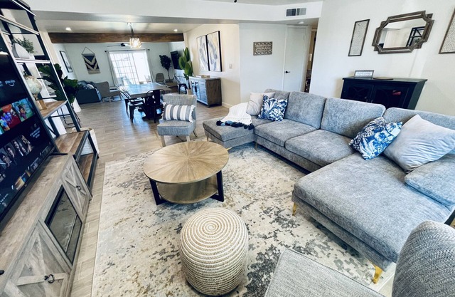 4bd/3ba - 2 suites N Phx putting green large yard