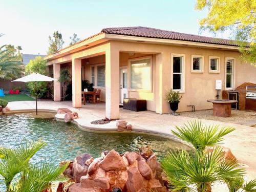 4bedroom, Pool Single Story Luxury Las Vegas Home