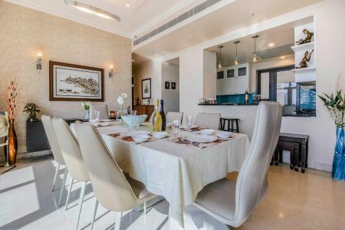 4BHK serviced apartment near Golf Course Road Gurgaon