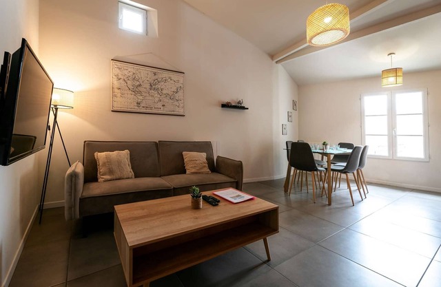 4th floor - Orange - 2 bedrooms