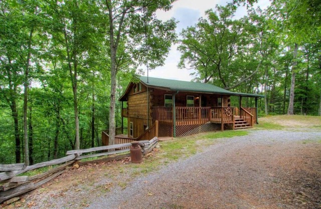4WD/AWD Adventure For 2 - Private Setting Near Great Smoky Mtns National Park