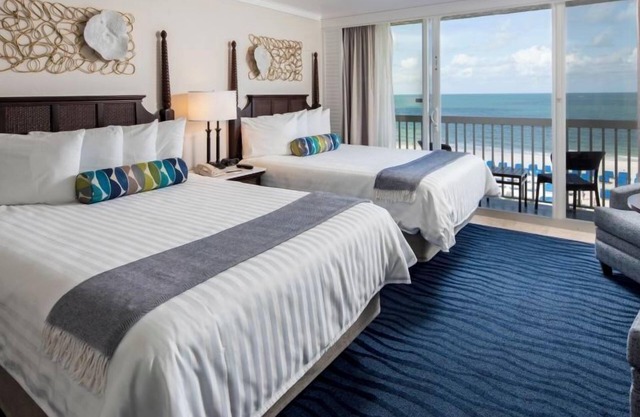 4x Gulf Front View With Balcony 2 Queen Beds at Island Grand at TradeWinds