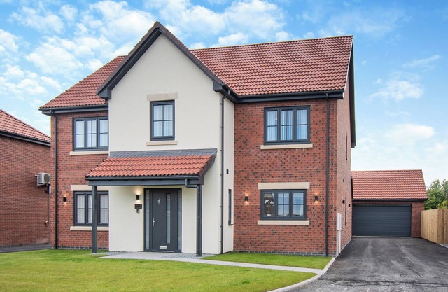 5 bedroom accommodation in Bridlington