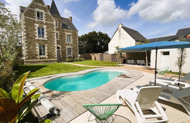 5 Bedroom Villa in Crossac