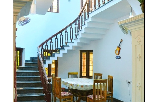 5 Days 4 Nights Holiday Package Kerala