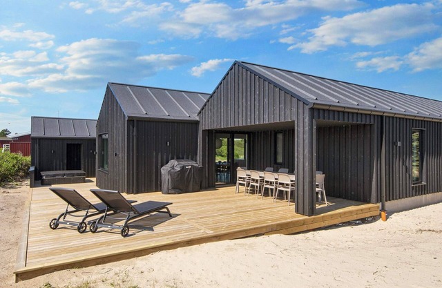 5 star holiday home in Rømø