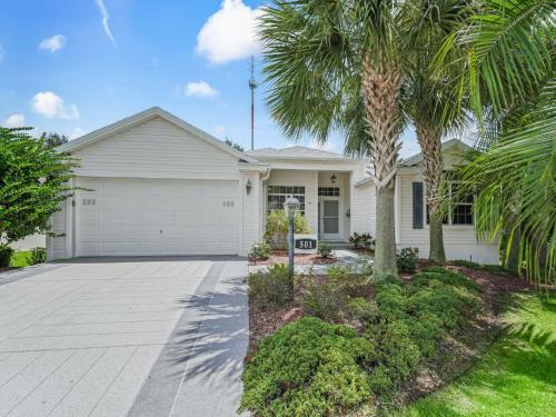 501 Z3b VILLAGE OF CAROLINE by REMAX Premier