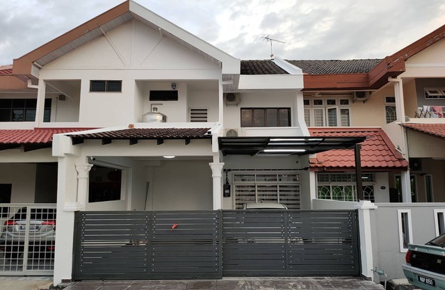 58 Kota Laksamana - Near Jonker Street for 10 - 15 Pax